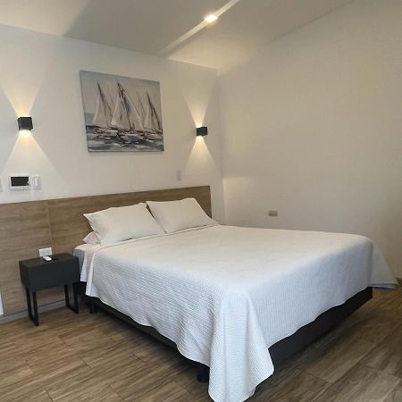 Kiran Lodging Guayaquil Extérieur photo