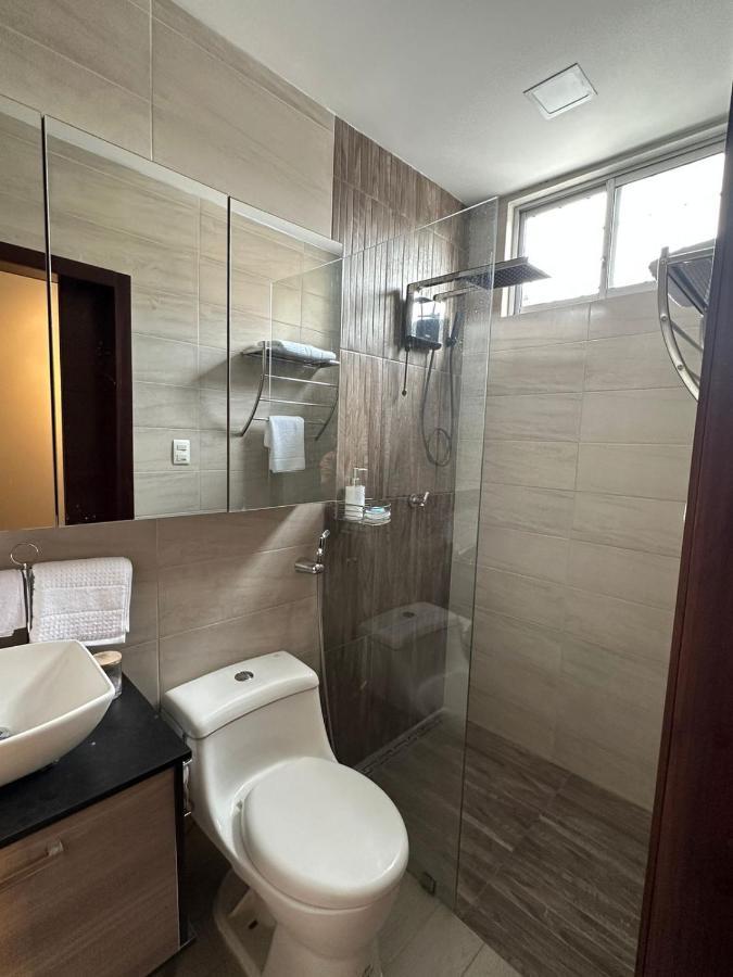 Kiran Lodging Guayaquil Extérieur photo